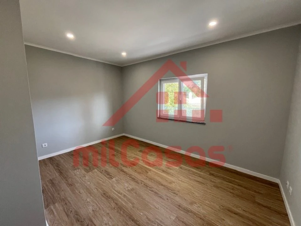 Moradia T3 para Venda em Ericeira Foto 33