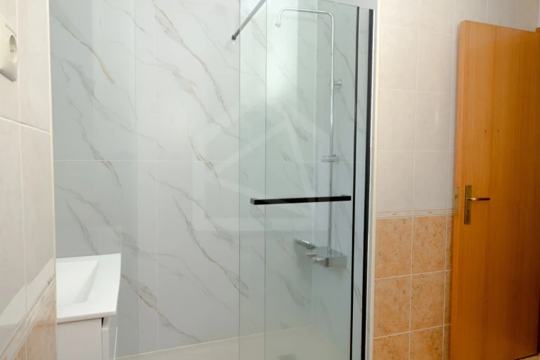 Apartamento T2 para Venda em São João da Madeira Foto 18