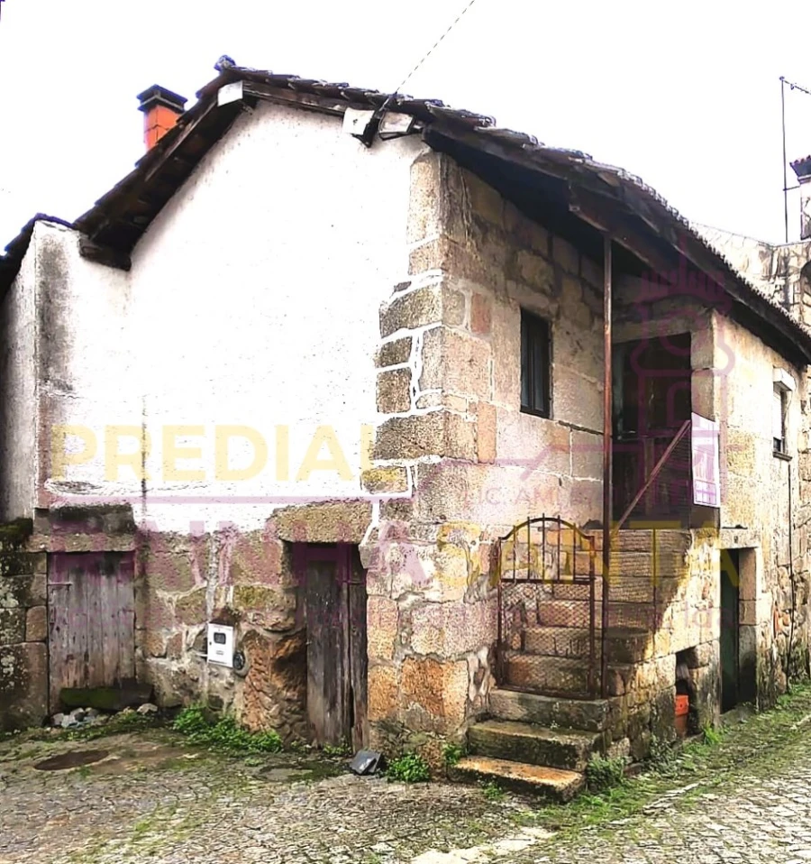 Moradia T2 para Venda em Caparrosa e Silvares Foto 2