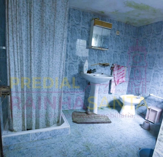 Moradia T2 para Venda em Caparrosa e Silvares Foto 5