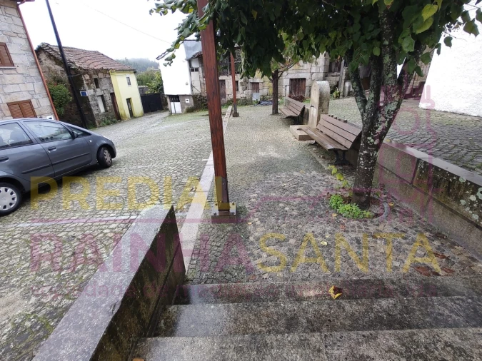 Moradia T2 para Venda em Caparrosa e Silvares Foto 12