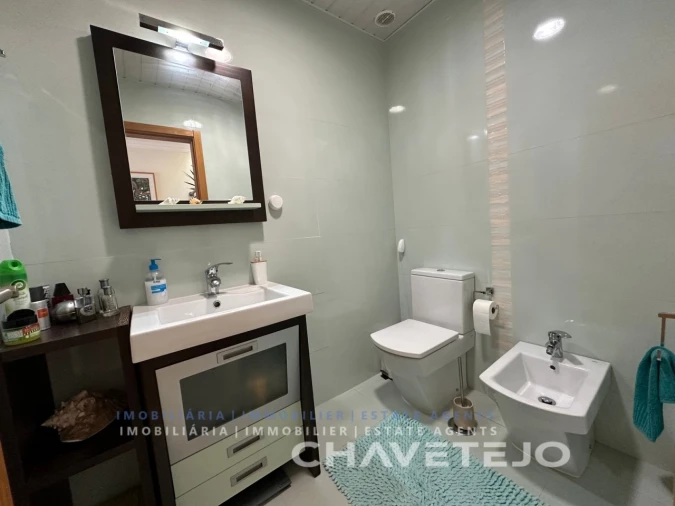 Apartamento T2 para Venda em São João Baptista e Santa Maria dos Olivais Foto 8