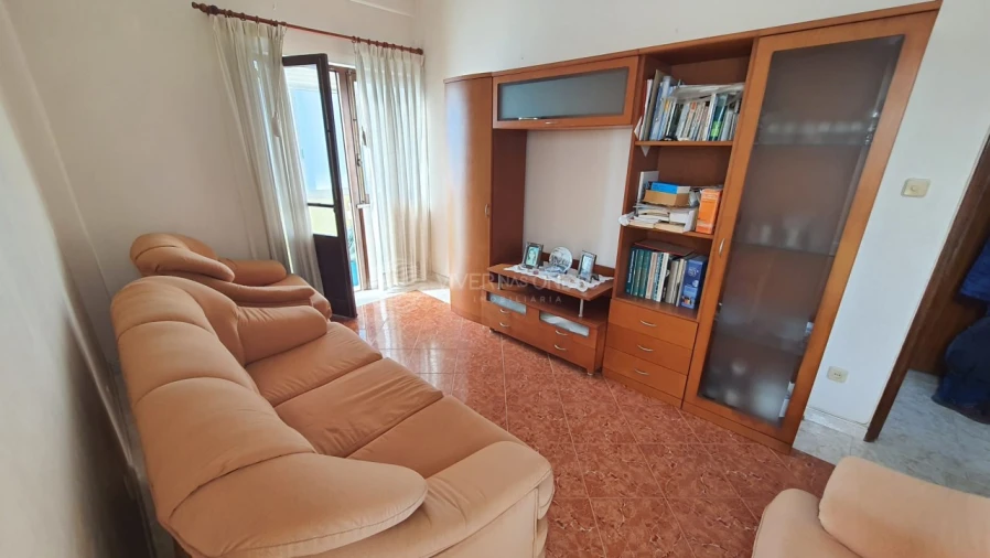 Apartamento T2 para Venda em Charneca de Caparica e Sobreda Foto 2