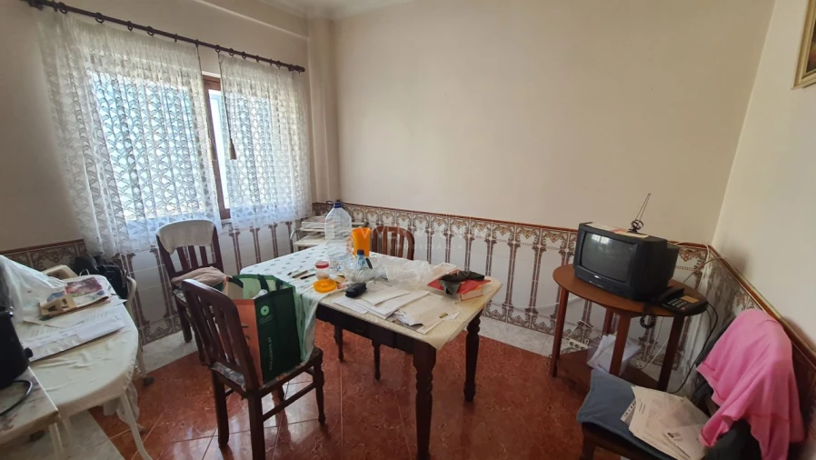 Apartamento T2 para Venda em Charneca de Caparica e Sobreda Foto 9