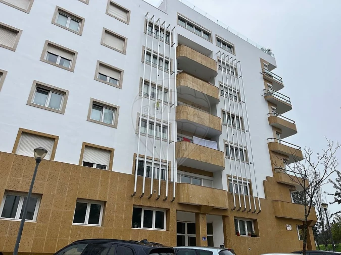 Apartamento T3 para Venda em Carnide Foto 34