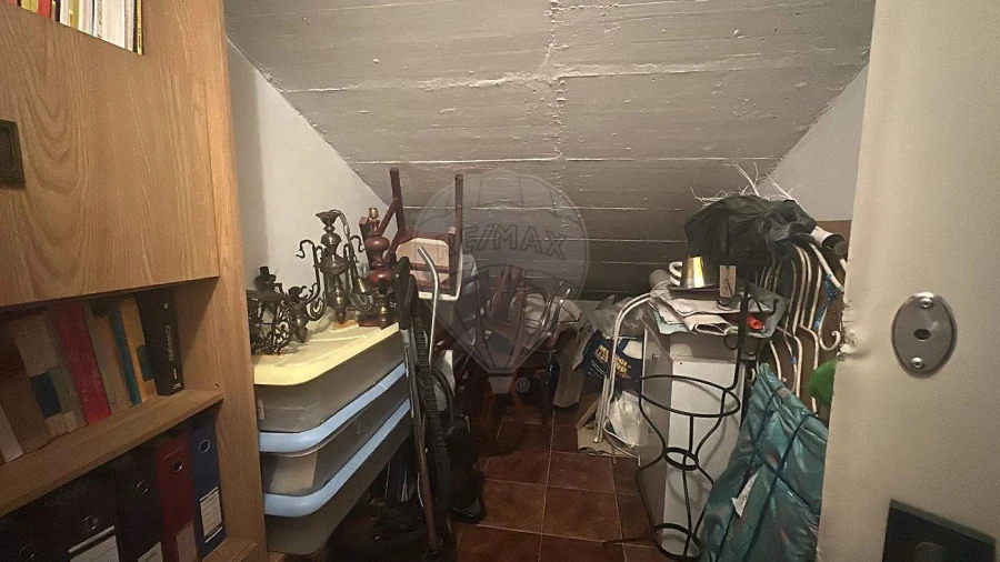 Apartamento T3 para Venda em Carnide Foto 48