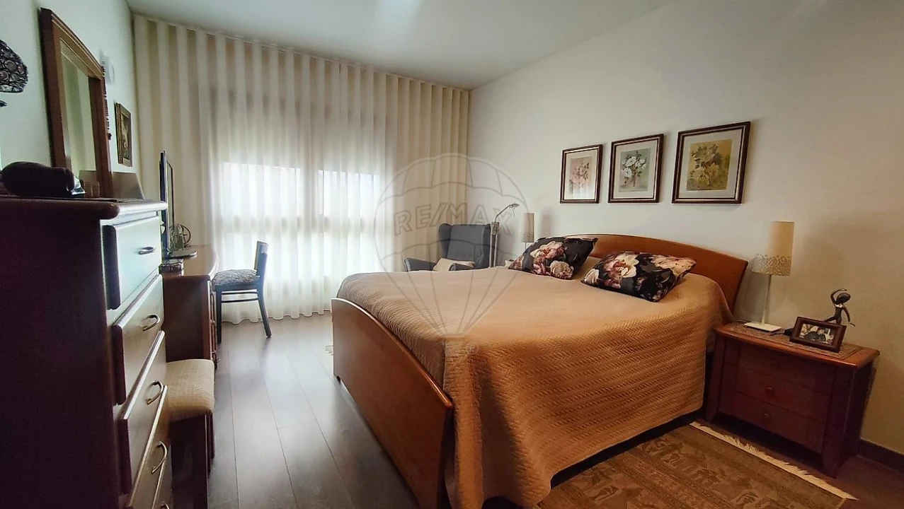 Apartamento T3 para Venda em Odivelas Foto 4