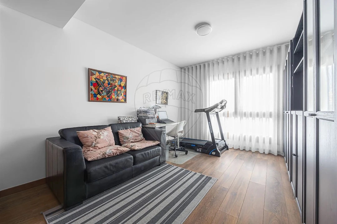 Apartamento T3 para Venda em Odivelas Foto 11