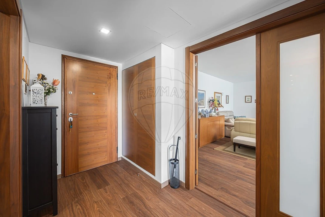 Apartamento T3 para Venda em Odivelas Foto 19