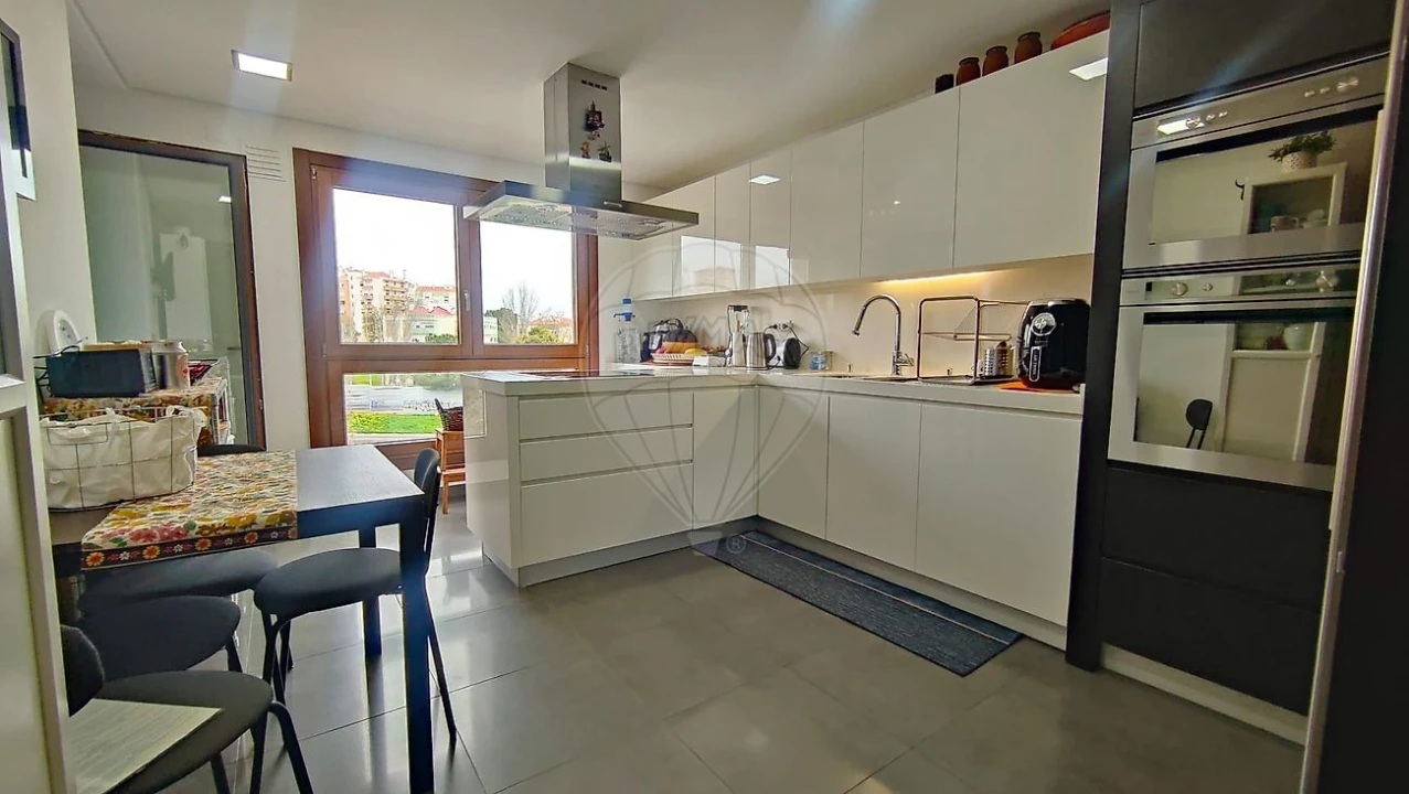 Apartamento T3 para Venda em Odivelas Foto 15