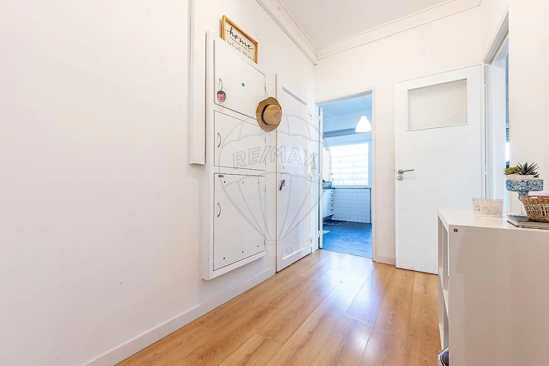 Apartamento T2 para Arrendamento em Santa Clara Foto 10