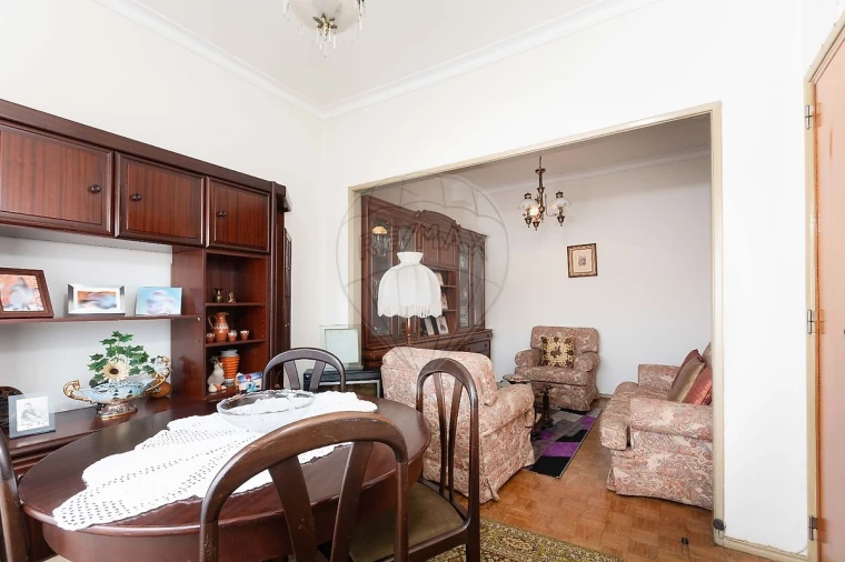 Apartamento T3 para Venda em Sacavém e Prior Velho Foto 12