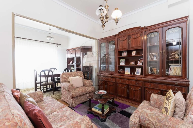 Apartamento T3 para Venda em Sacavém e Prior Velho Foto 18