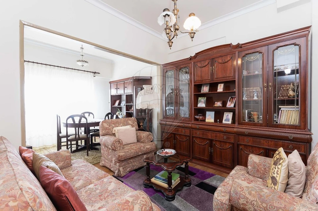 Apartamento T3 para Venda em Sacavém e Prior Velho Foto 18