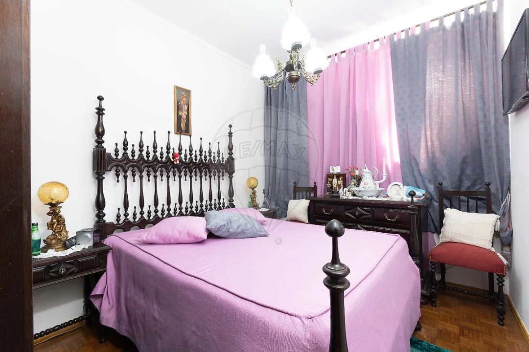 Apartamento T1 para Venda em Sacavém e Prior Velho Foto 12