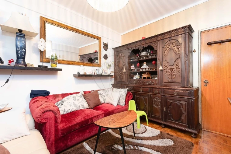 Apartamento T1 para Venda em Sacavém e Prior Velho Foto 5