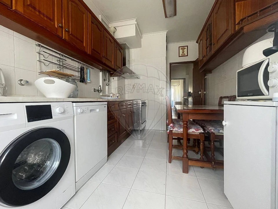 Apartamento T2 para Arrendamento em Cacém e São Marcos Foto 12