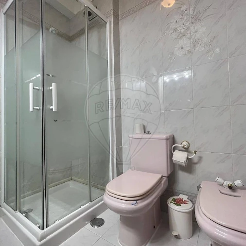 Apartamento T2 para Arrendamento em Cacém e São Marcos Foto 9