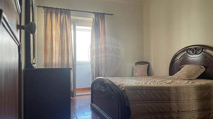 Apartamento T2 para Arrendamento em Cacém e São Marcos Foto 13