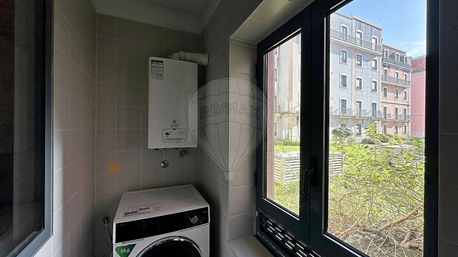 Apartamento T1 para Venda em Oliveira do Douro Foto 9