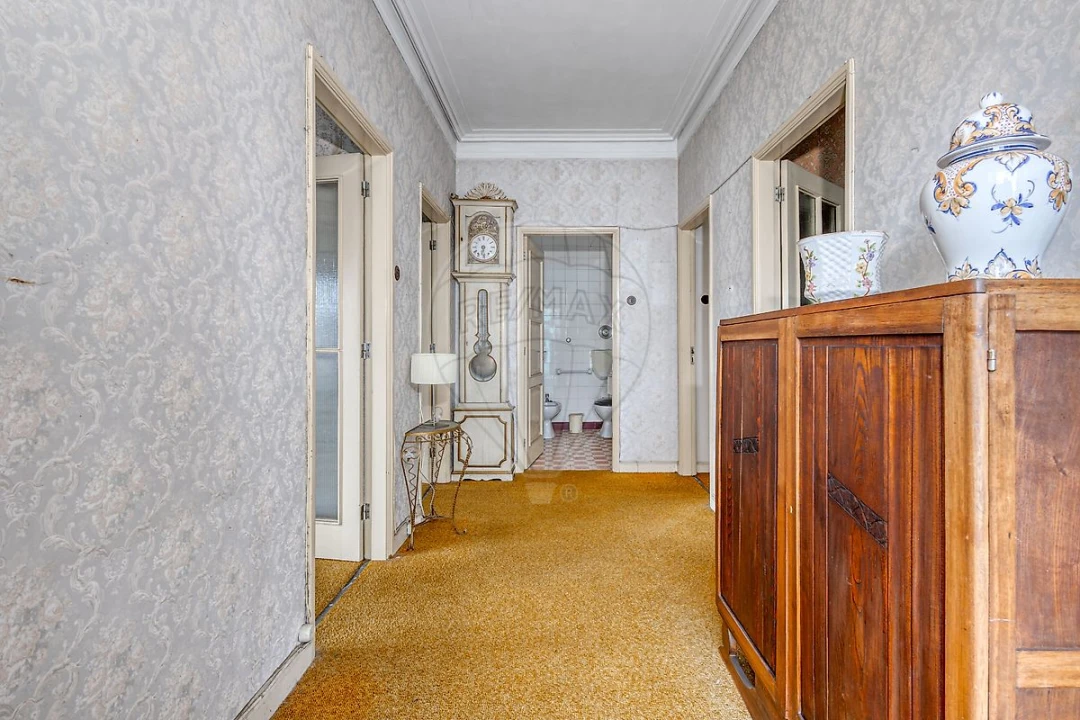 Moradia T4 para Venda em Cidade da Maia Foto 6