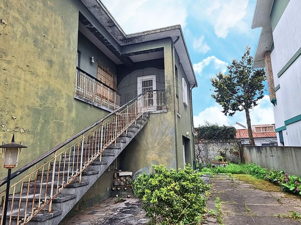 Moradia T4 para Venda em Cidade da Maia Foto 4