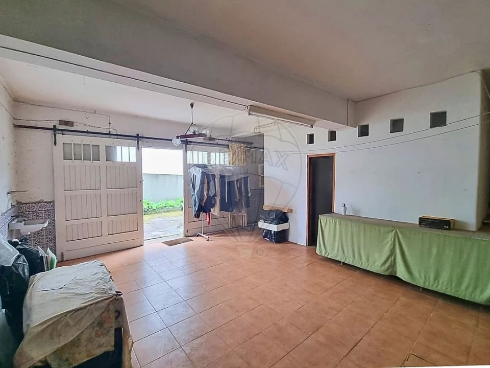 Moradia T4 para Venda em Cidade da Maia Foto 23