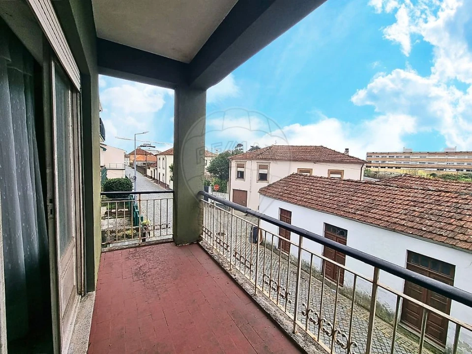 Moradia T4 para Venda em Cidade da Maia Foto 3