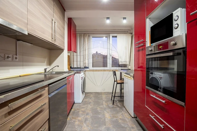 Apartamento T2 para Venda em Corroios Foto 2