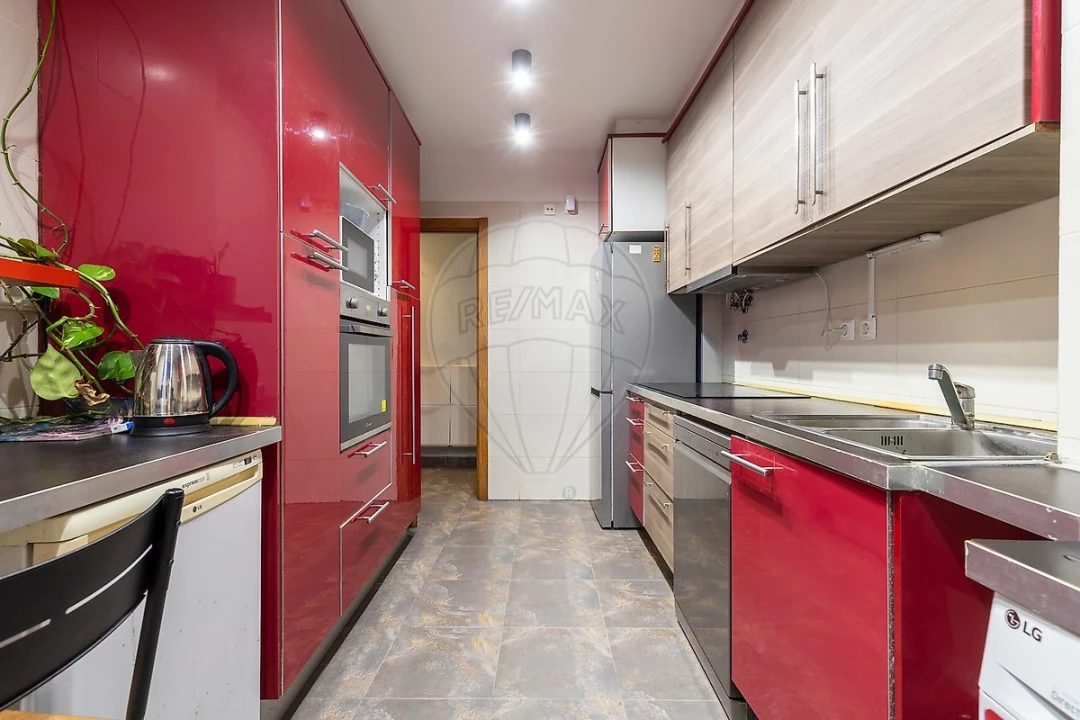 Apartamento T2 para Venda em Corroios Foto 4