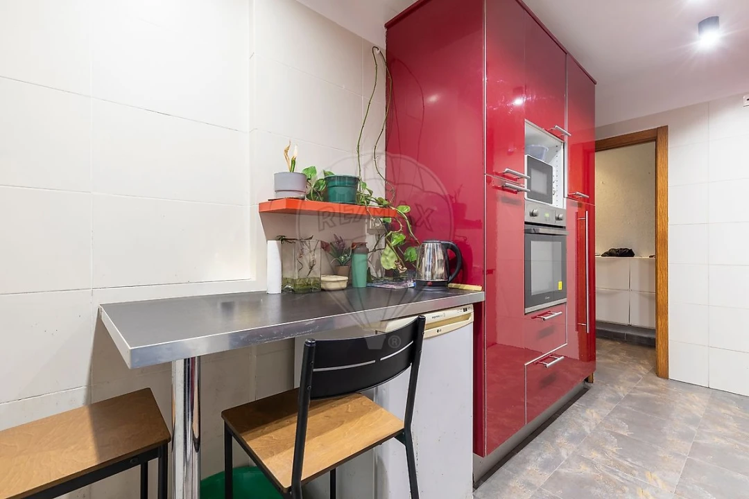 Apartamento T2 para Venda em Corroios Foto 3