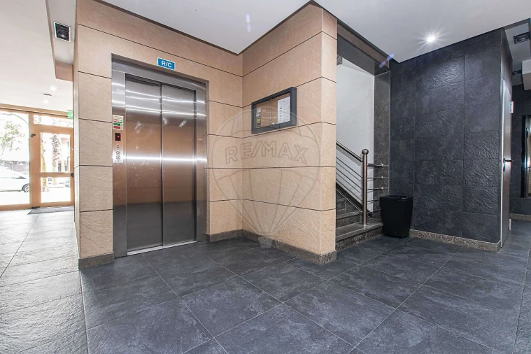 Apartamento T2 para Venda em Alverca do Ribatejo e Sobralinho Foto 23