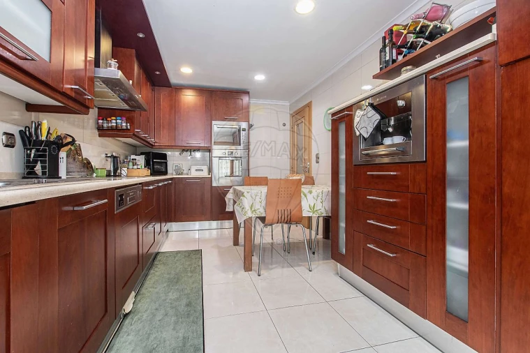 Apartamento T2 para Venda em Alverca do Ribatejo e Sobralinho Foto 20