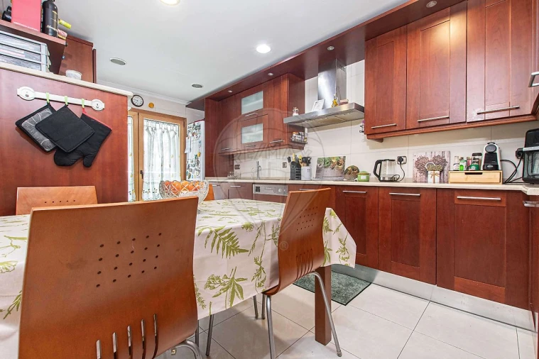 Apartamento T2 para Venda em Alverca do Ribatejo e Sobralinho Foto 18