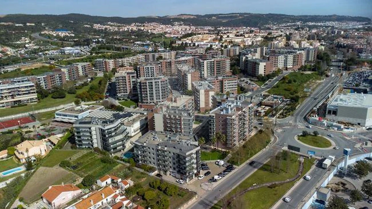 Apartamento T2 para Venda em Alverca do Ribatejo e Sobralinho Foto 2