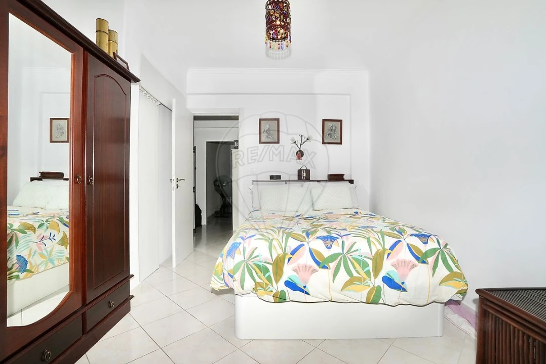 Apartamento T1 para Venda em Alverca do Ribatejo e Sobralinho Foto 6