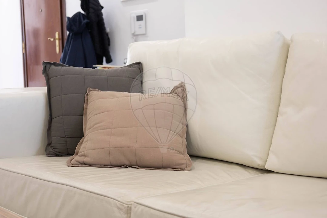 Apartamento T2 para Venda em Algueirão-Mem Martins Foto 18