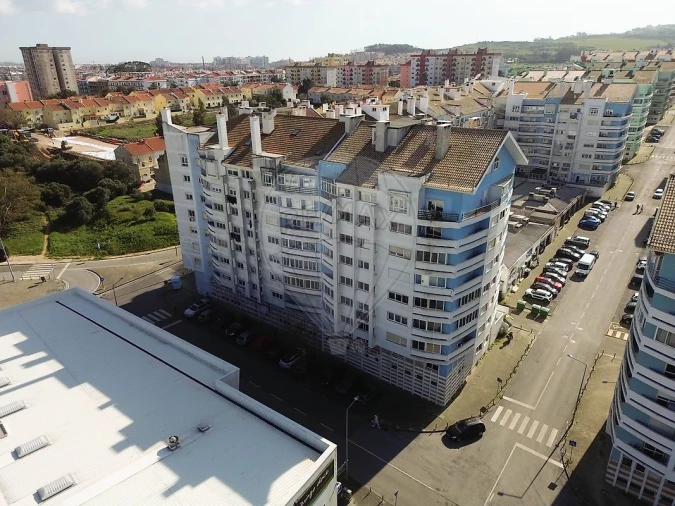 Apartamento T2 para Venda em Algueirão-Mem Martins Foto 2