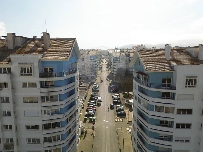 Apartamento T2 para Venda em Algueirão-Mem Martins Foto 3