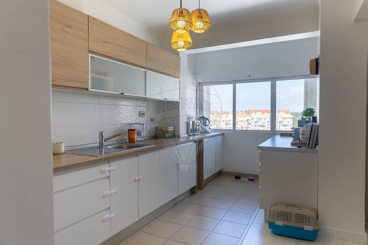 Apartamento T2 para Venda em Algueirão-Mem Martins Foto 22