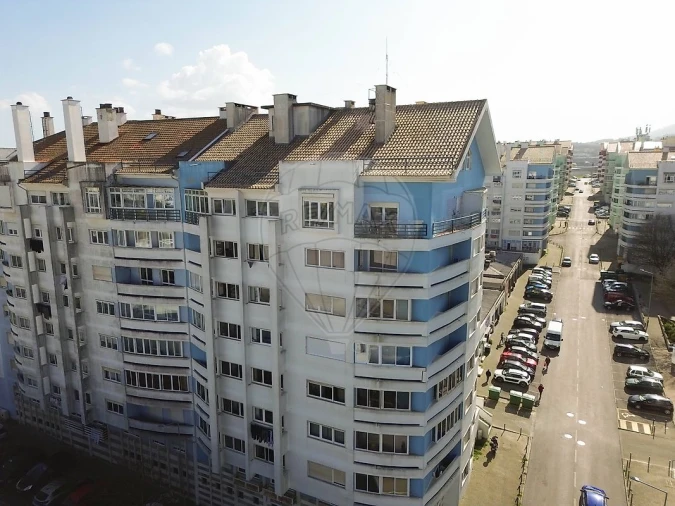 Apartamento T2 para Venda em Algueirão-Mem Martins Foto 4