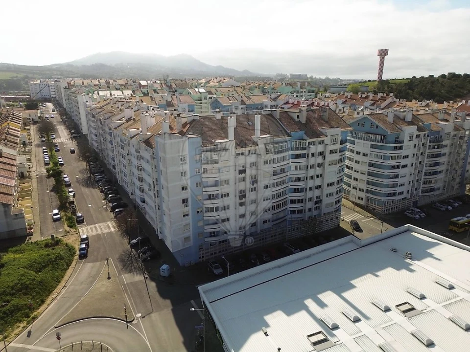 Apartamento T2 para Venda em Algueirão-Mem Martins Foto 5
