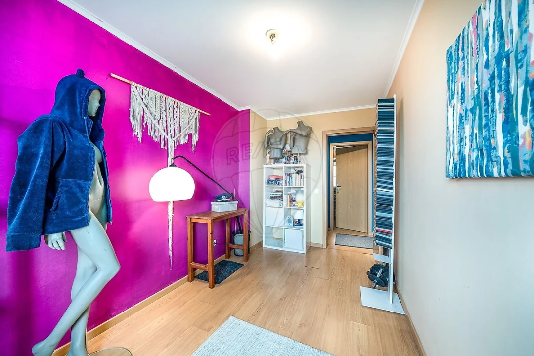 Apartamento T4 para Venda em Santa Clara Foto 14