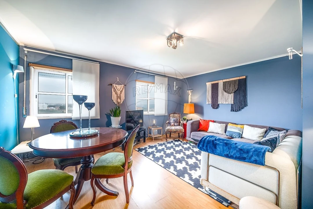 Apartamento T4 para Venda em Santa Clara Foto 6