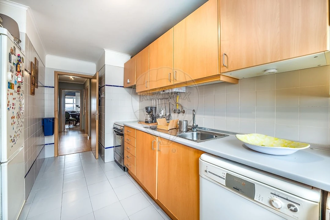 Apartamento T4 para Venda em Santa Clara Foto 10