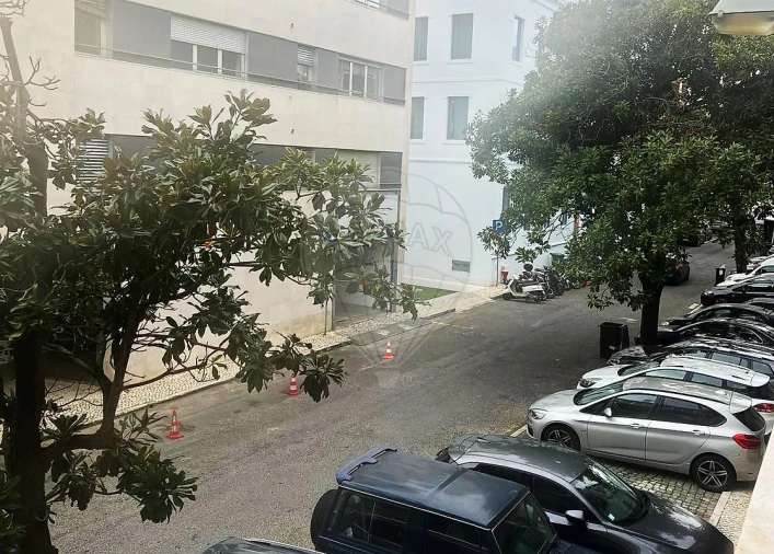 Apartamento T1 para Arrendamento em Arroios Foto 6