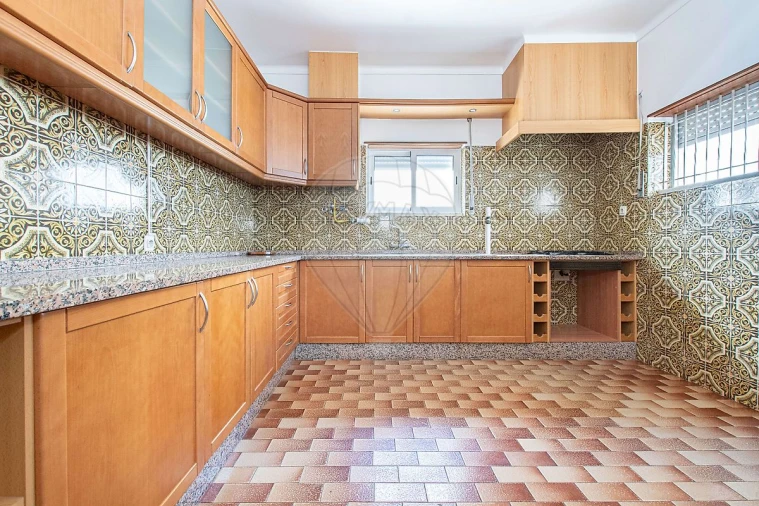 Moradia T3 para Venda em Carregado e Cadafais Foto 14