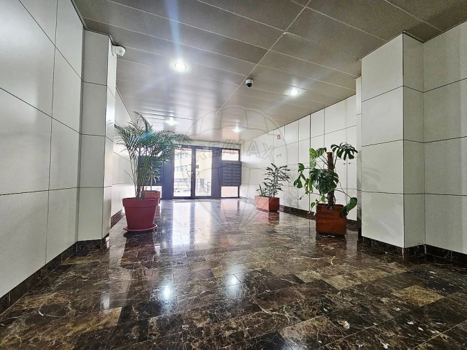 Apartamento T1 para Venda em Santa Marinha e São Pedro da Afurada Foto 13