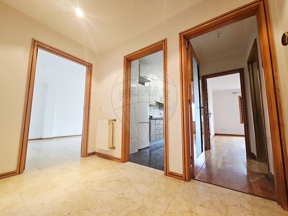 Apartamento T1 para Venda em Santa Marinha e São Pedro da Afurada Foto 10