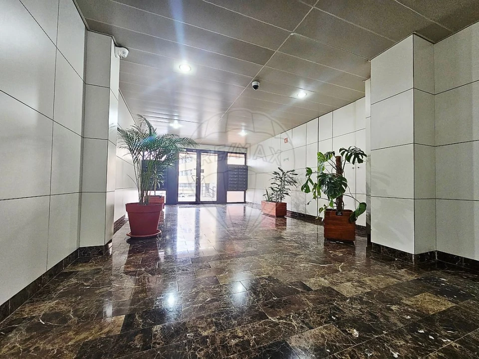 Apartamento T1 para Venda em Santa Marinha e São Pedro da Afurada Foto 13